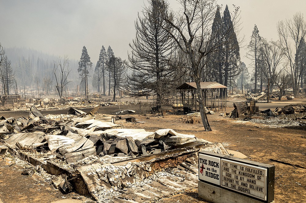 Californians mourn burnt-out town