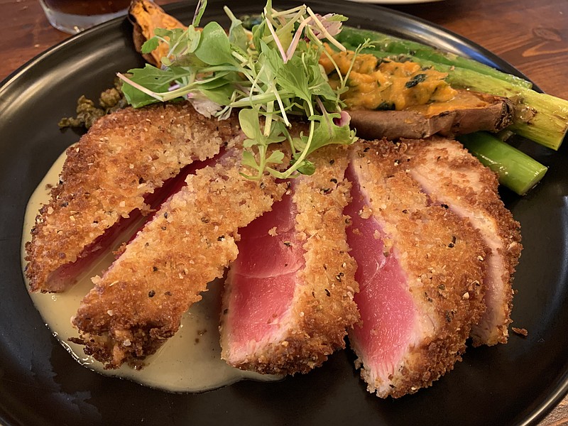RESTAURANT REVIEW: Replacing Zaffino's, Bennett's offers ...