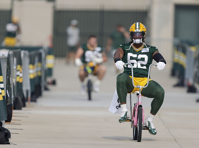 NFL to allow fans at 2021 training camps, Lambeau Field can be