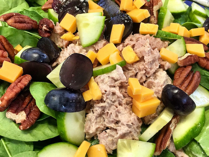 Spinach, Grape, Cheddar and Pecan Salad With Tuna or Chicken (Arkansas Democrat-Gazette/Kelly Brant)