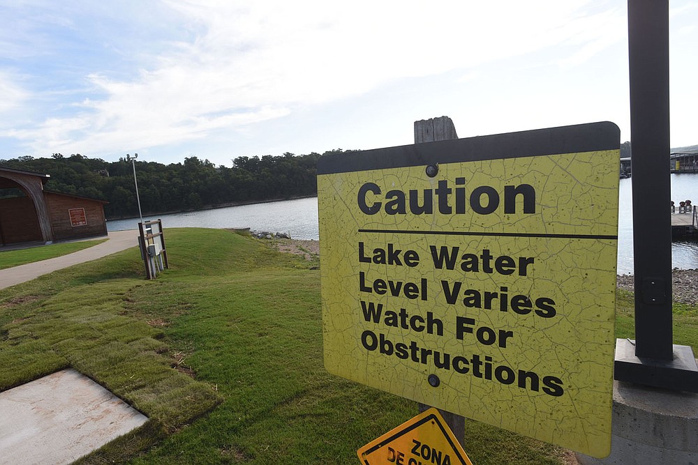 The Army Corps of Engineers is studying a plan to buy parcels of private property at Beaver Lake that are prone to flooding during high lake levels. 
(NWA Democrat-Gazette/Flip Putthoff)