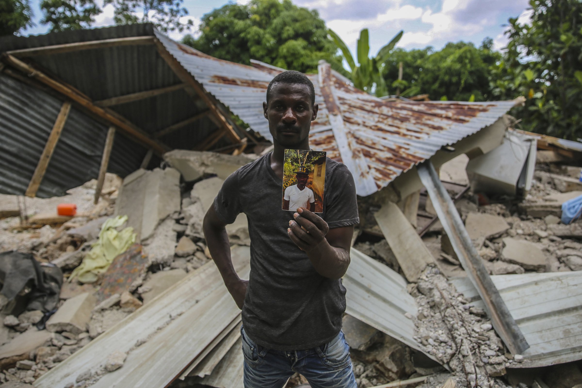 Haiti quake death toll up to 724 - Vimarsana News