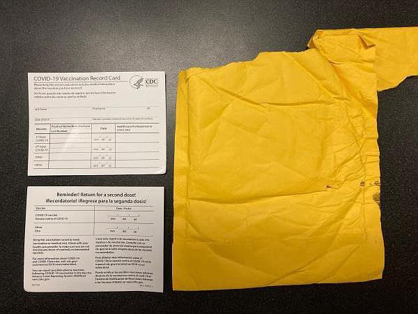 U S Seizes Fake Vaccination Cards Sent From China U S Seizes Fake Vaccination Cards Sent From China