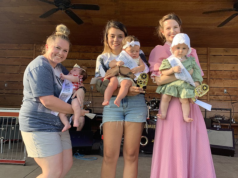 ALEXUS UNDERWOOD/SPECIAL TO MCDONALD COUNTY PRESS
Pictured are the winners in the baby girl category. Paislee Deckard got first place, Cierra Turner got second place, and Kora Phillips-Knox got third place.