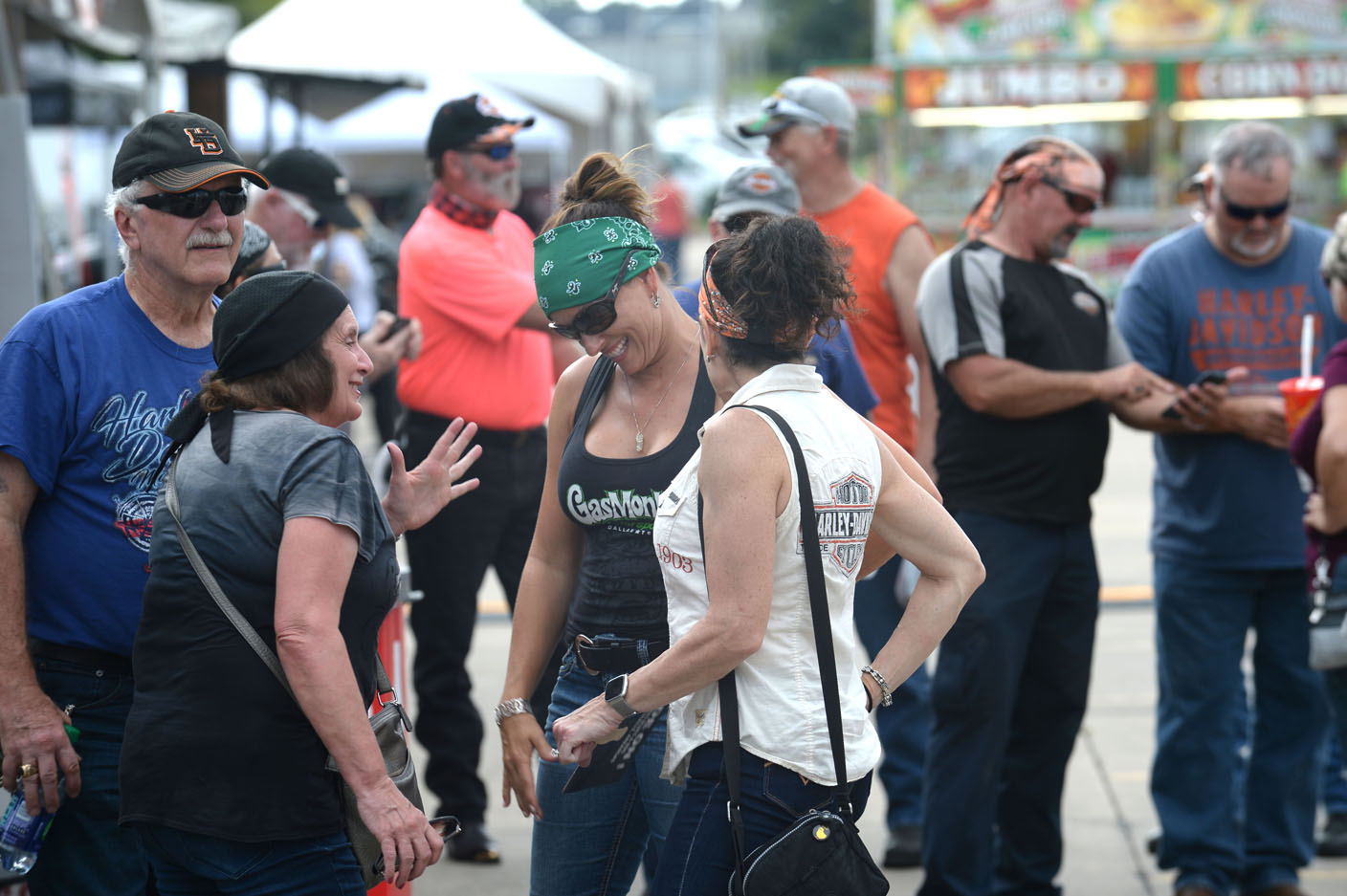 University pulls agreement with Bikes, Blues & BBQ to use lots in Fayetteville - Vimarsana News