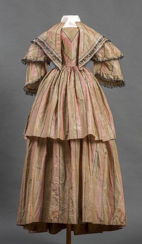 Morning dress with overskirt and fichu, unknown maker, owned by Julia Mary Young Miller, silk, taffeta, bleached cotton, and polished cotton, ca. 1845, Memphis, TN or New England, 59 x 19 in., collection of Historic Arkansas Museum, gift of Juliette Reed Wynn, 80.6.8 a-c