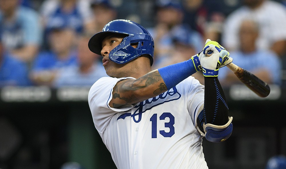 Salvador Perez keeps promise, hits home run for fan 