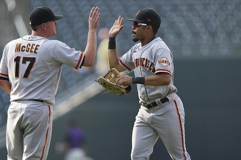 Giants first to 90 wins, increase lead in NL West