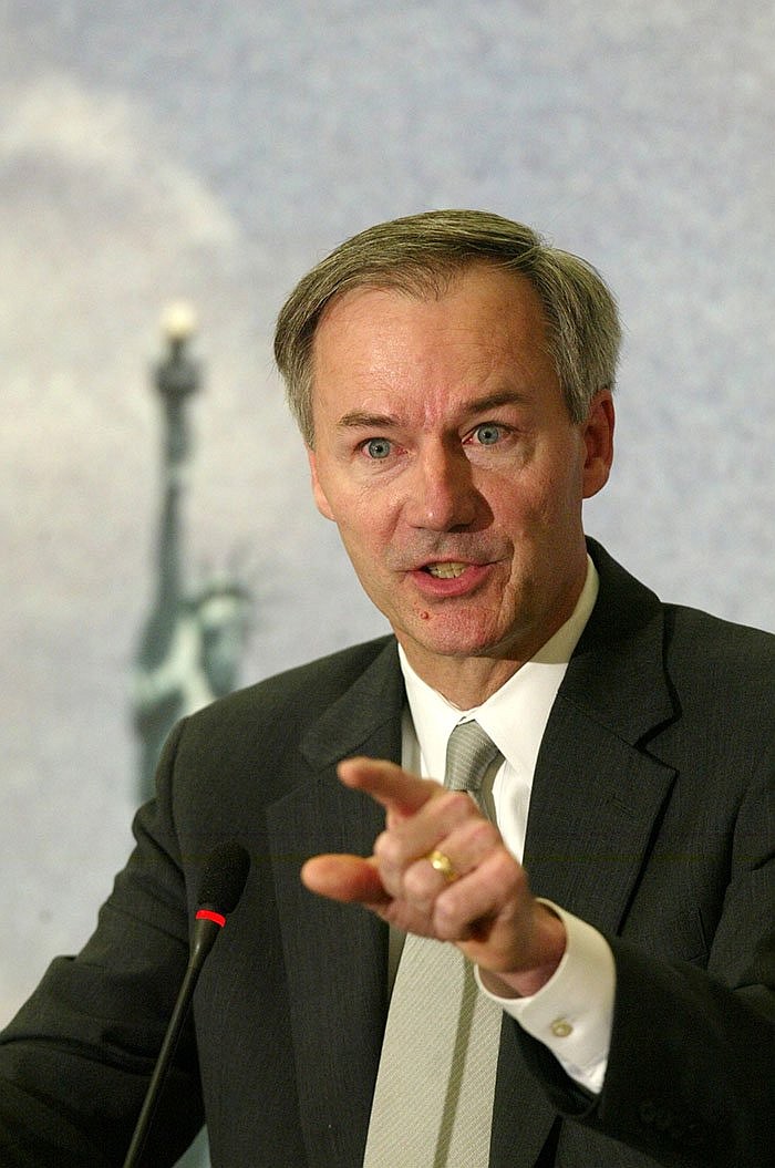 Then-Homeland Security Undersecretary Asa Hutchinson gestures during a news conference at the Center for Strategic & International Studies (CSIS) in Washington Monday, May 19, 2003, where he released details of the U.S. Visitor and Immigration Status Indication Technology, (US Visit) program that was to track the comings and goings of tourists, students and business travelers from foreign countries. (AP Photo/Rick Bowmer)