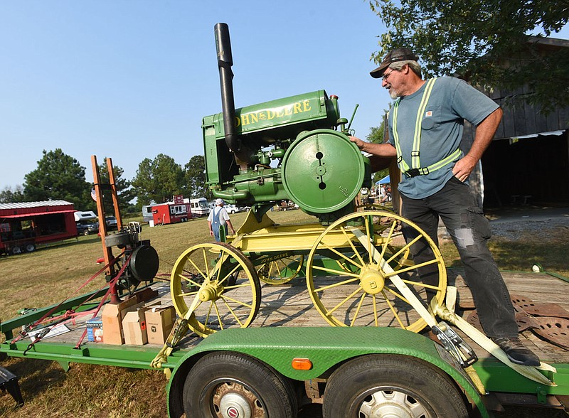 Step back in time HammerIn, Tired Iron show keep traditional skills