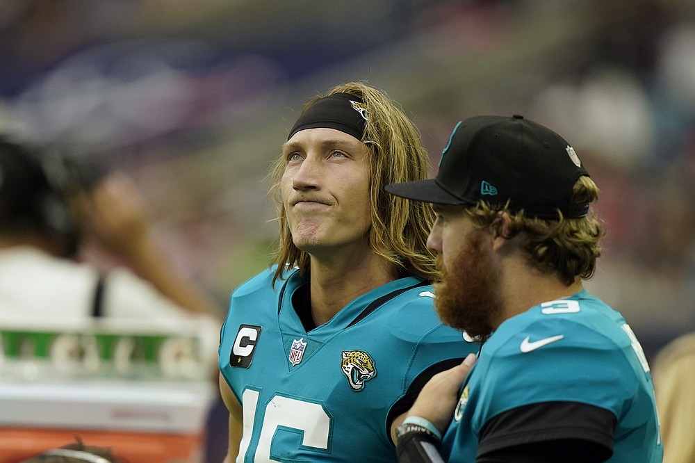 New coach, new QB, same bad Jaguars in 37-21 loss to Texans