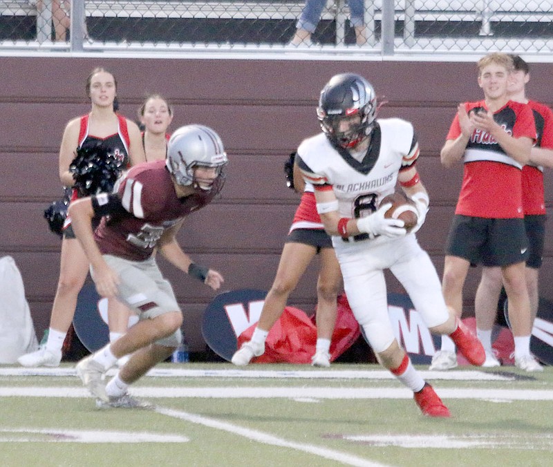 Brooke Ross/Special to The Pea Ridge Times
Pea Ridge wide receiver Trevor Blair hauls in a reception Friday at Siloam Springs.