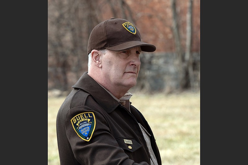 Jeff Daniels plays a police chief in a decaying small town in the rust belt in Showtime’s series, “American Rust.” He and other movie stars appreciate the challenges of acting in a TV series. (Dennis Mong/Showtime/TNS)