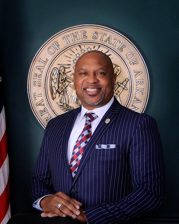 Robinson to seek new term as county judge