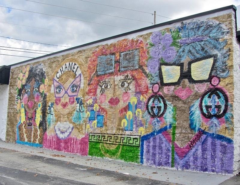 The “Chanel” mural at 7011 Cantrell Road is the work of Kristin McCaslin. (Special to the Democrat-Gazette/Marcia Schnedler)