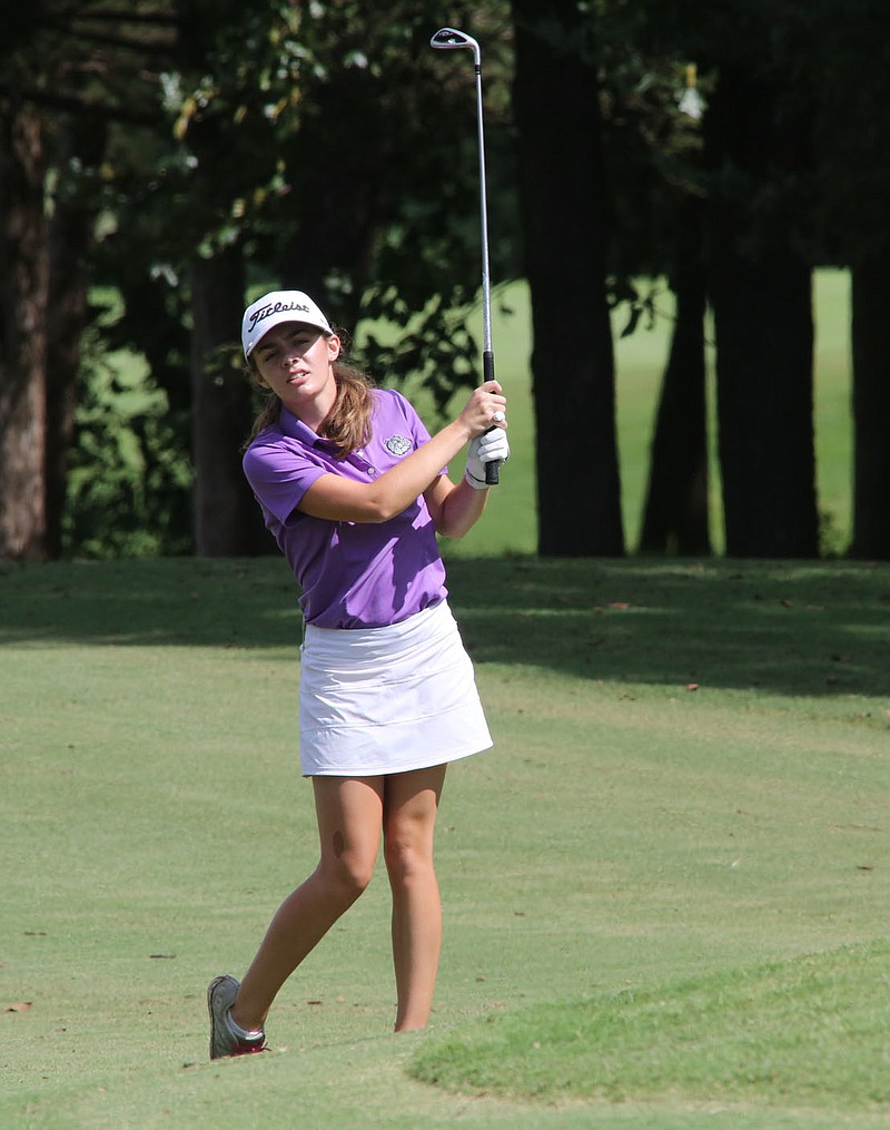Madeleine Wilson will lead Fayetteville into the Class 6A girls state golf tournament today and Wednesday at the Lost Springs Golf and Athletic Club in Rogers. Fayetteville has finished as state runners-up the past two seasons. (NWA Democrat-Gazette/David Gottschalk).