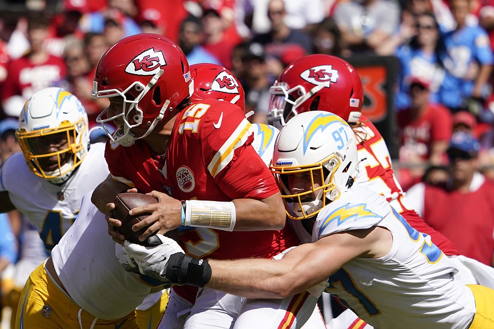 Chargers gamble, drive back Chiefs