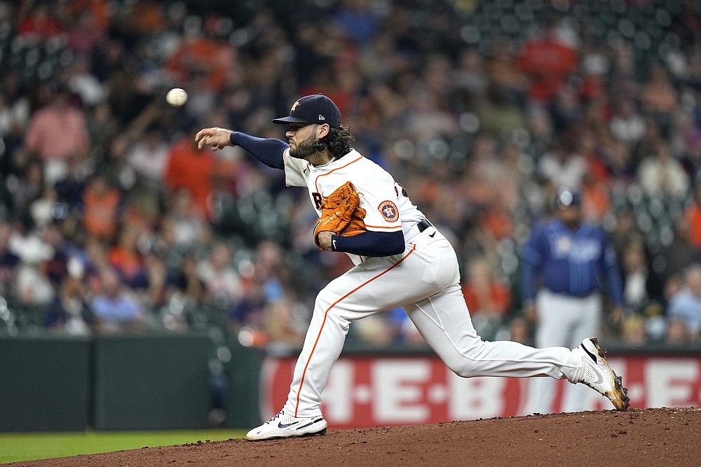 Royals rally to tie ALDS as Astros blow lead for McCullers