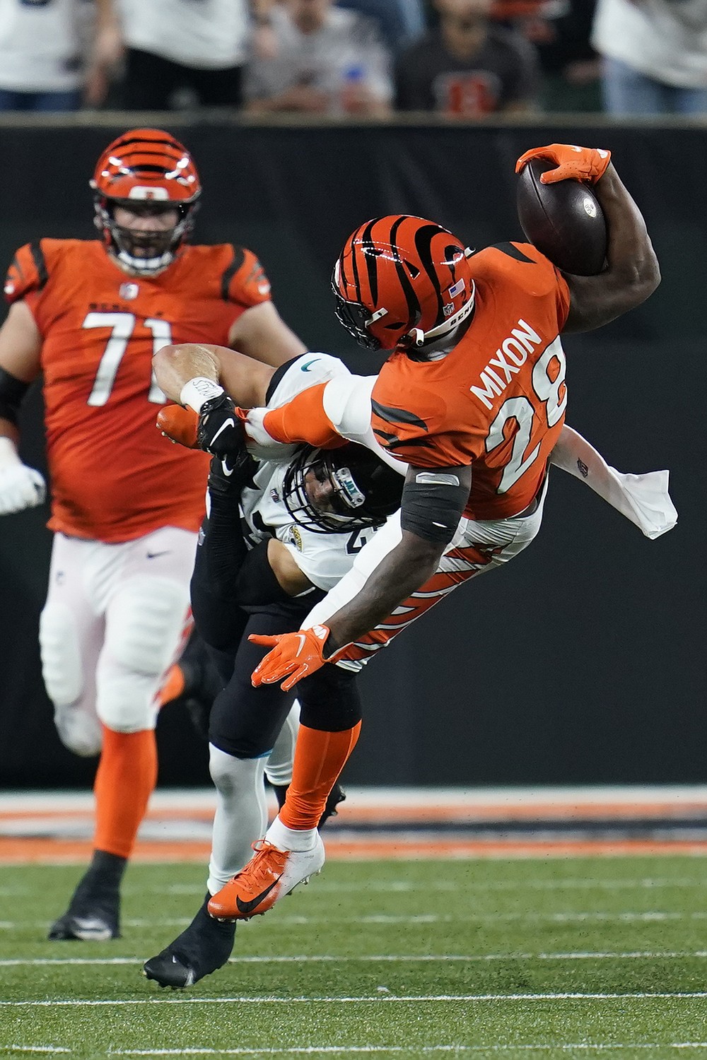 Cincinnati Bengals kicker Evan McPherson (2) high fives safety Vonn Bell  (24) during the second half