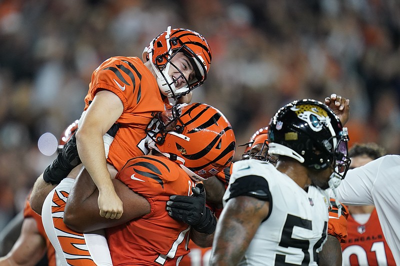 NFL Thursday night Bettors Guide: Jaguars at Bengals