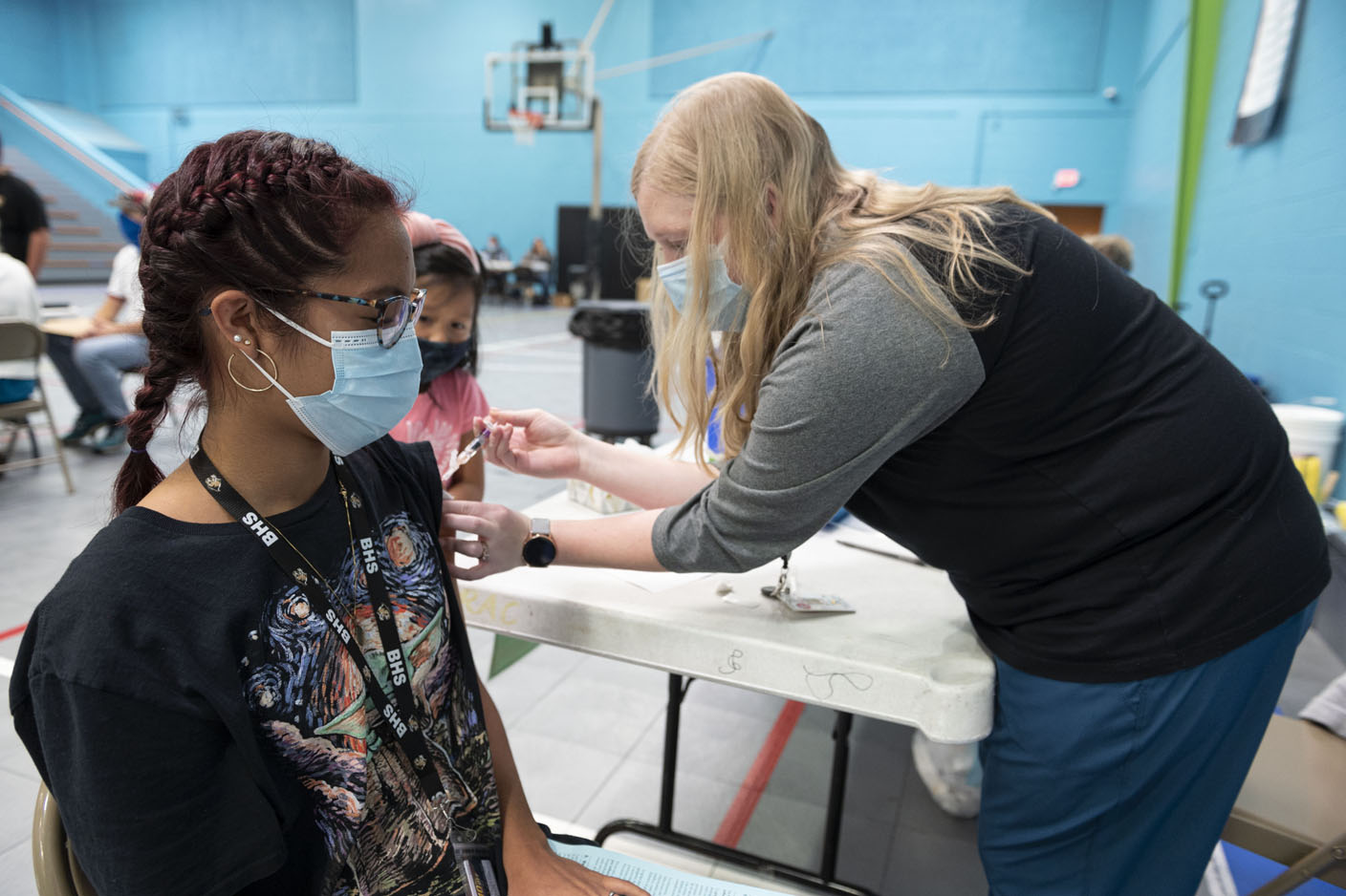Northwest Arkansas health care employees face vaccination deadlines - Vimarsana News