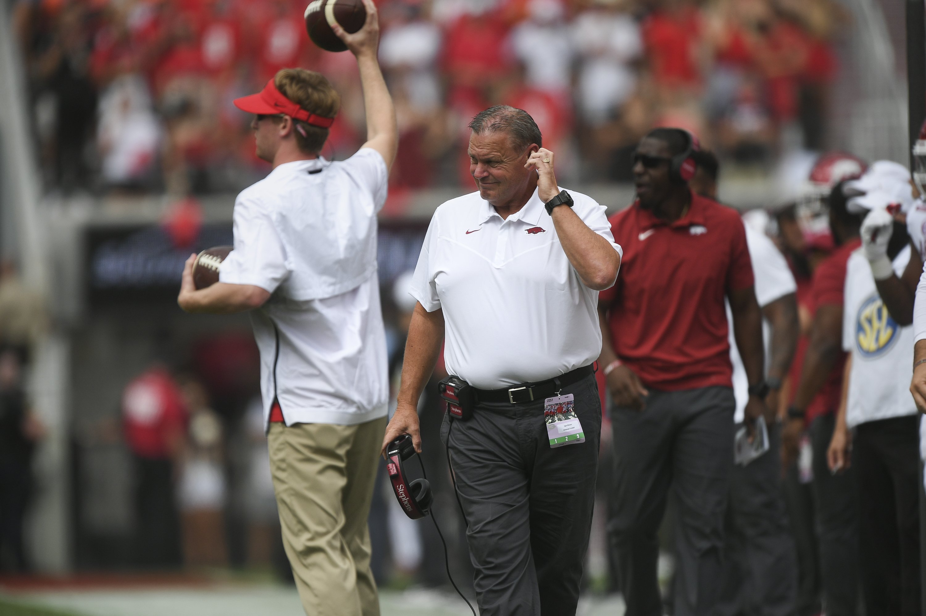 Daniels plays quarter as No. 2 Georgia dominates Vandy 62-0