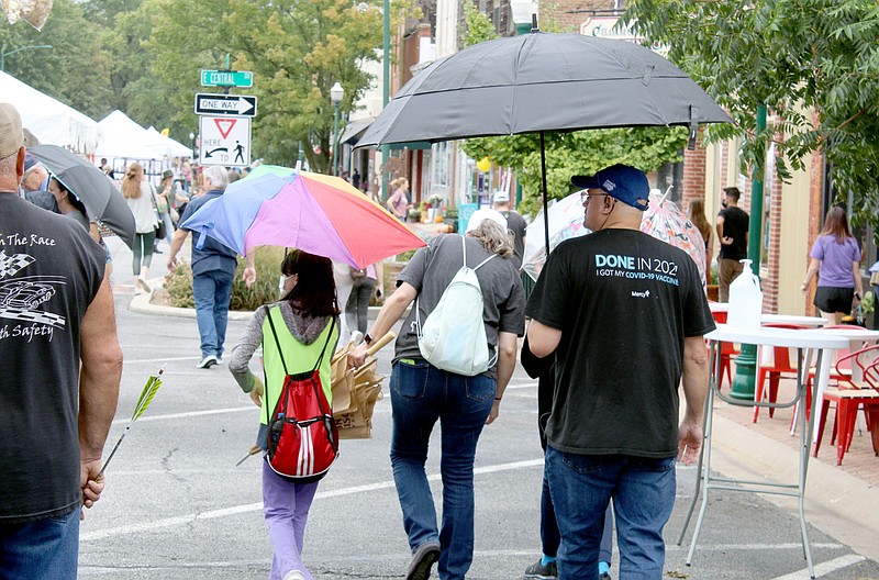 Siloam Springs holds Homegrown Festival despite rain Siloam Springs