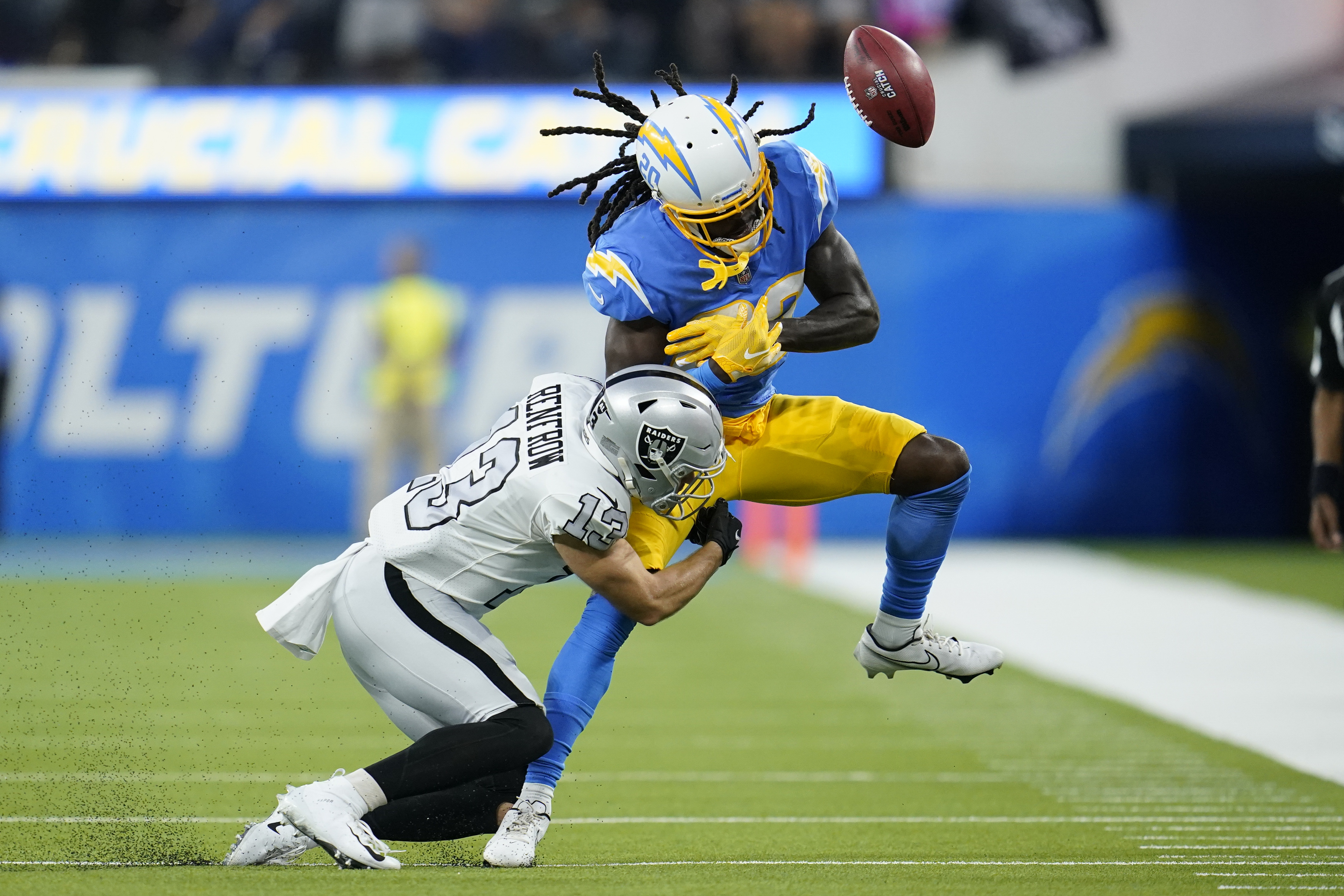 Justin Herbert and LA Chargers hand Las Vegas Raiders first loss of season, NFL