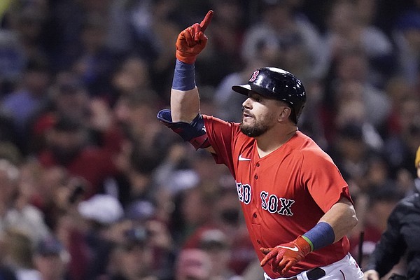 Moving on: Red Sox thump, eliminate Yanks