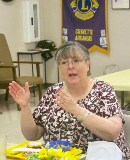 Gravette library director discusses Laubach Way to Reading program - Vimarsana News