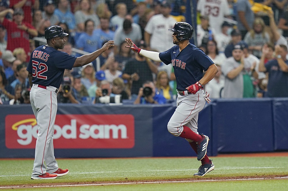 Red Sox rap out 20 hits in rout