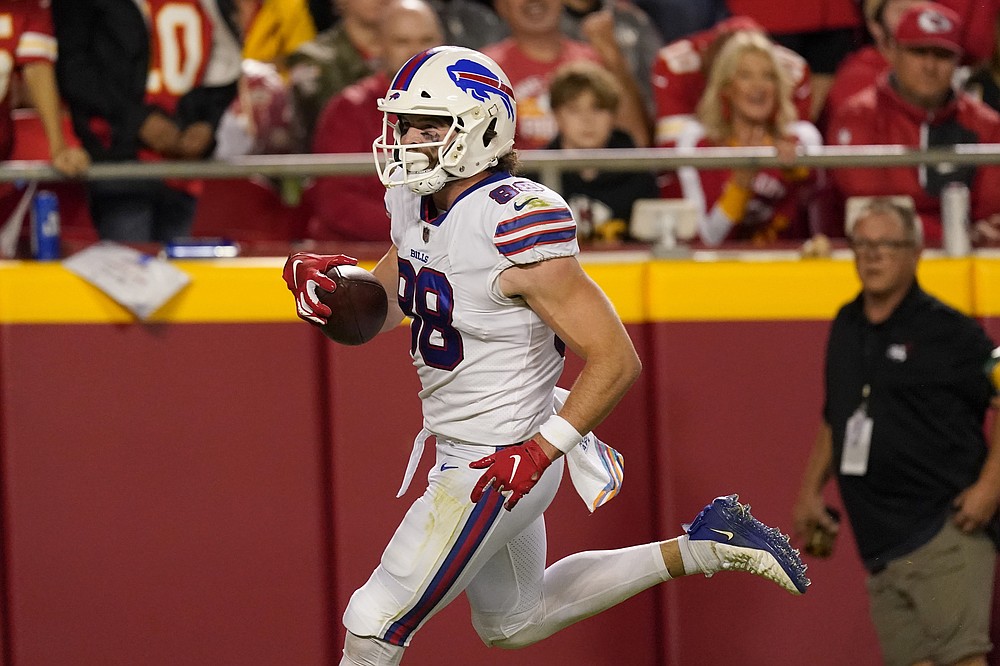 Allen, Bills storm past mistake-prone Chiefs