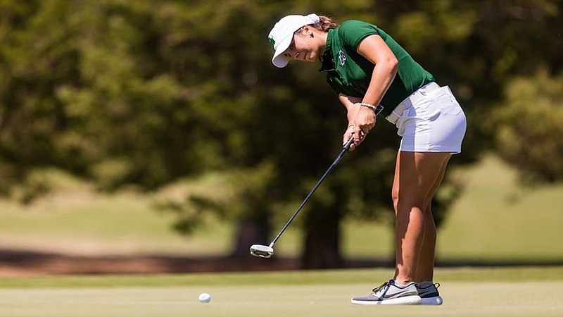 Chiara Sturaro of UAM putts on a green during the NCAA Division II Central Region Preview this week in Hot Springs. (UAM Sports Information)