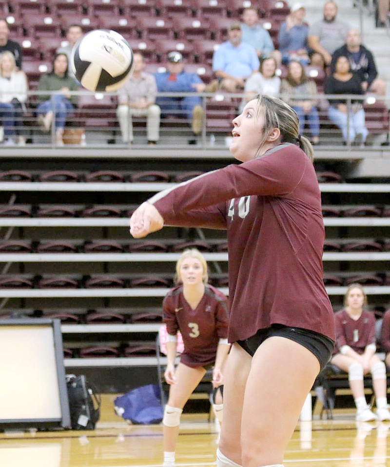 Mark Ross/Special to Siloam Sunday
Siloam Springs junior Gracie Greer passes a ball in Tuesday's game against Greenwood inside Panther Activity Center.