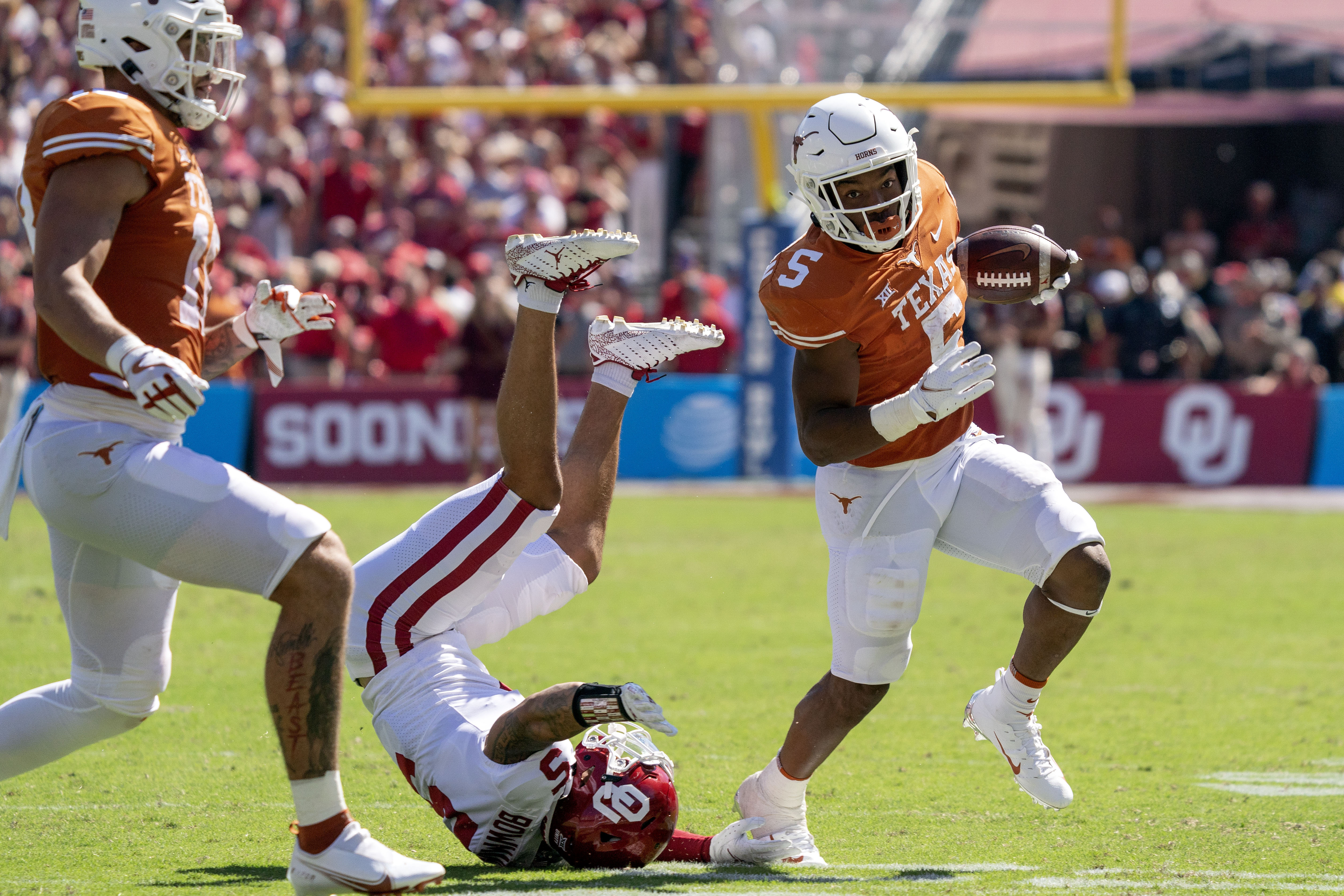 No. 12 Oklahoma St at No. 25 Texas; BYU gets Big 12 preview - Vimarsana News