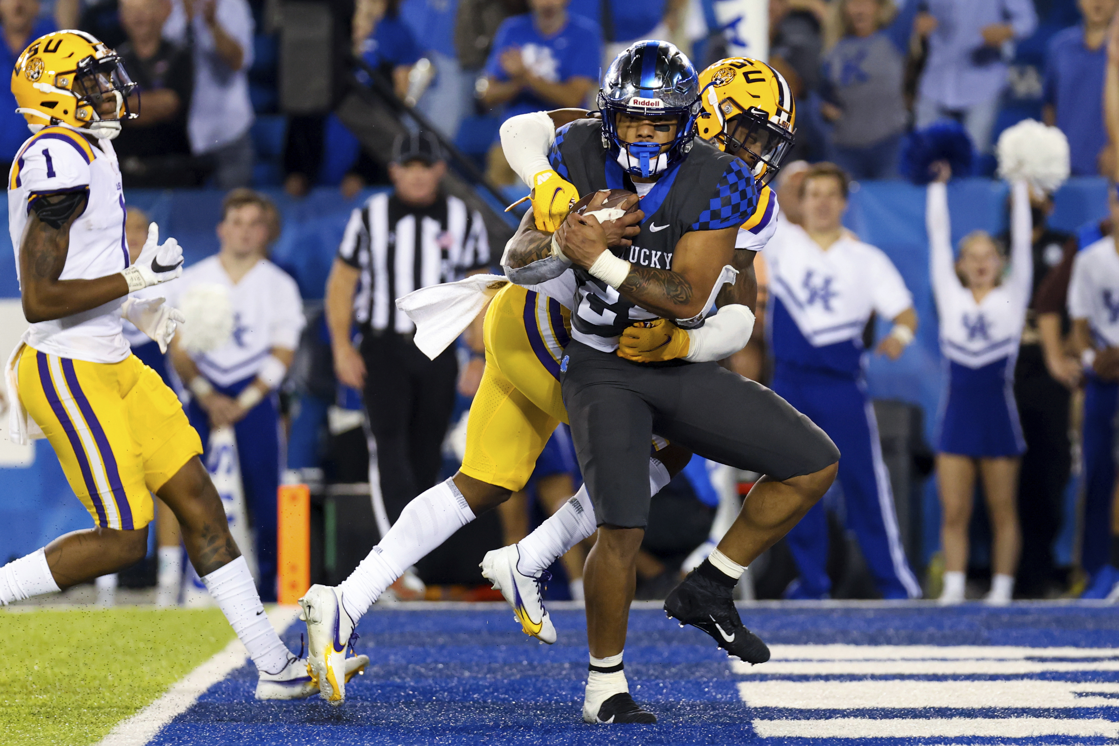 No. 1 Georgia, No. 11 Kentucky in matchup of SEC unbeatens - Vimarsana News