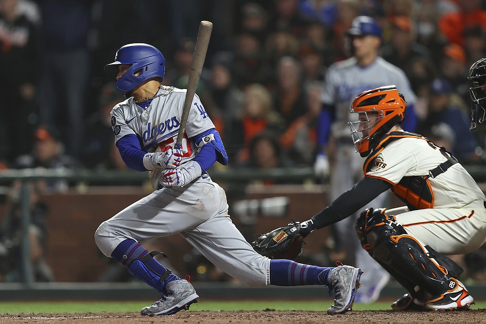 NLDS Game 5 thriller ends with controversial call and Dodgers win