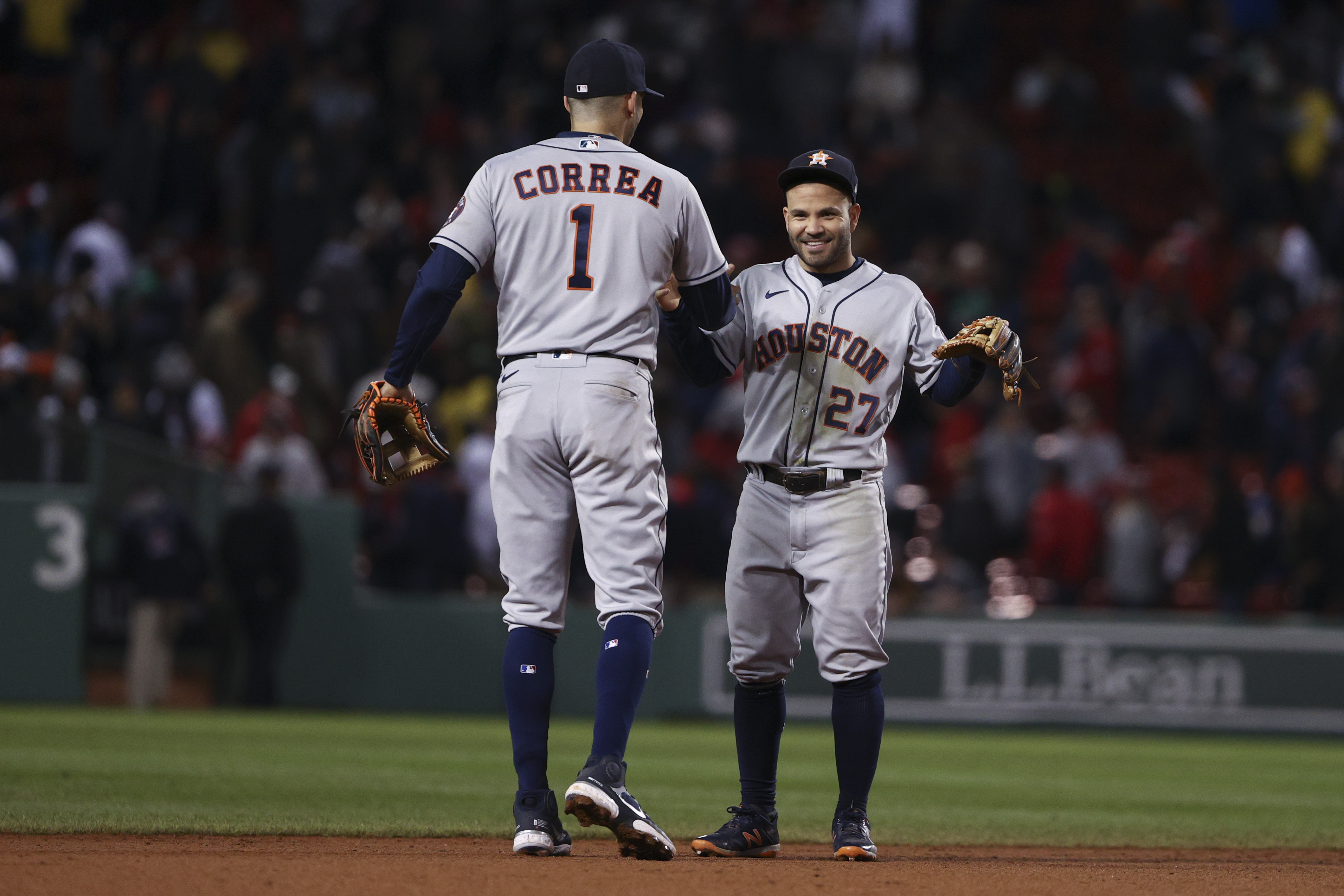 Correa's run with Astros apparently near an end