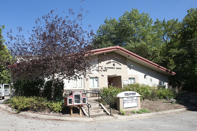 The Yvonne Richardson Center is seen here Monday Oct. 4, 2021. The city included $1 million toward the facility's expansion in a park bond issue voters approved in April 2019. Park staff envision adding a teaching kitchen, multipurpose room and storage space. Visit nwaonline.com/210001005Daily/  (NWA Democrat-Gazette/J.T. Wampler)