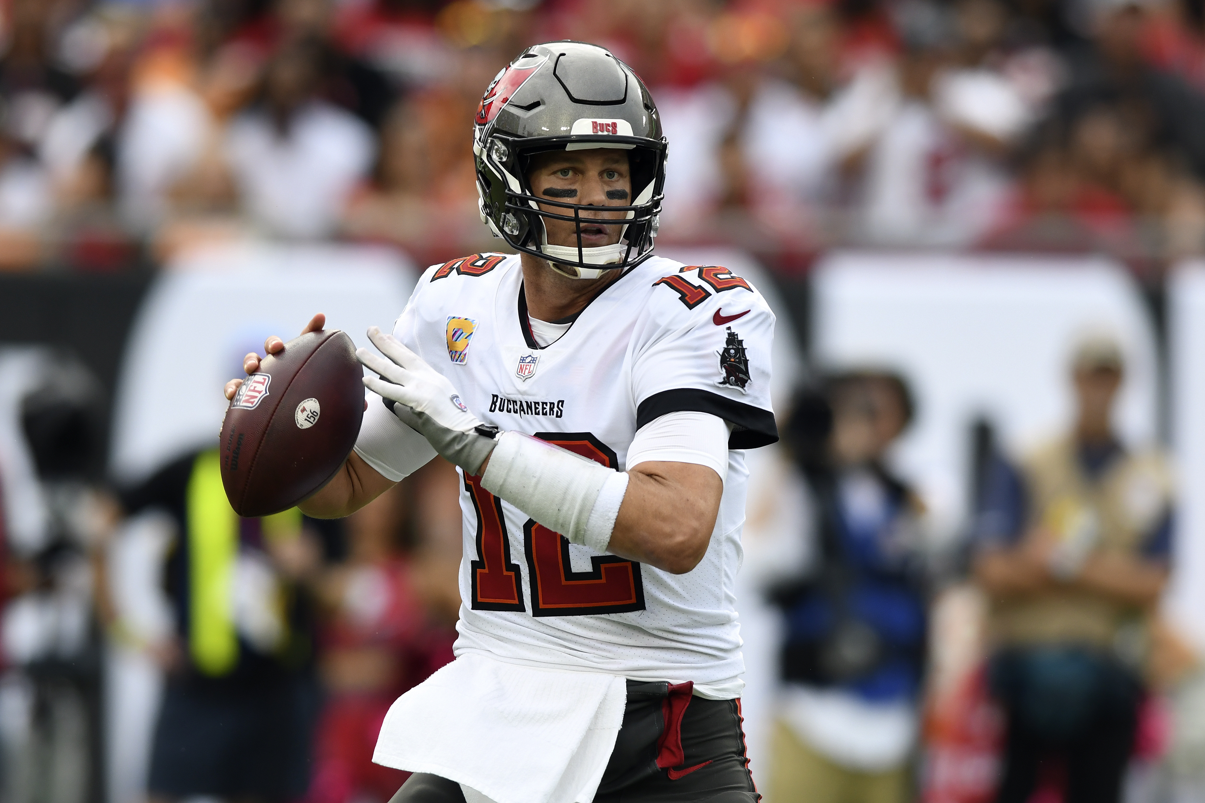 Buccaneers 38-3 Bears: Tom Brady tops 600 career touchdown passes