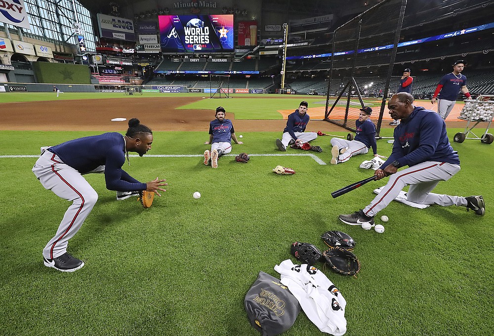 The GOAT Ron Washington - World Series Photoshoot! : r/Braves