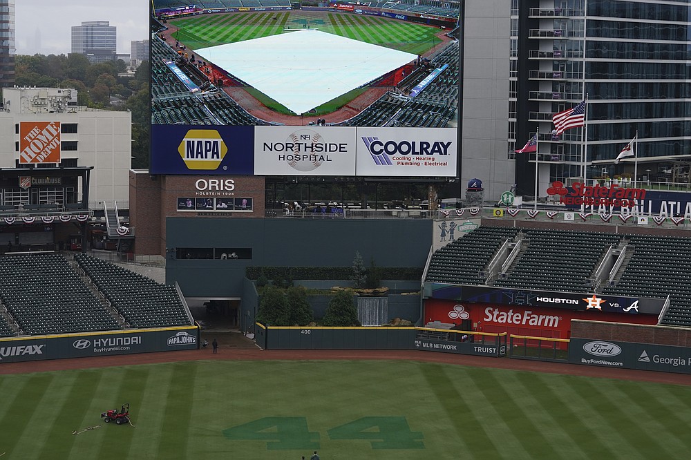 Atlanta Braves 44: Hank Aaron's number painted on the field