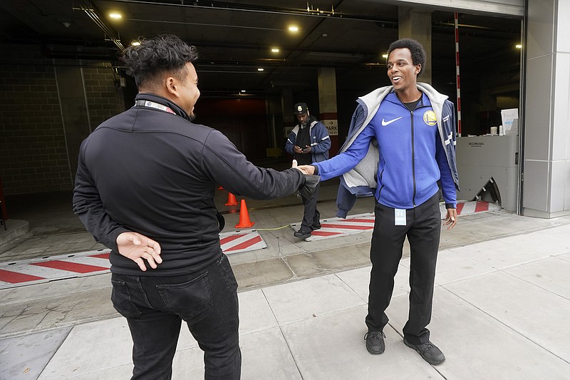 Warriors give security guard G League tryout | The Arkansas  Democrat-Gazette - Arkansas' Best News Source