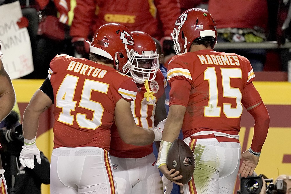 Chiefs' victory features Derrick Gore's first NFL touchdown 