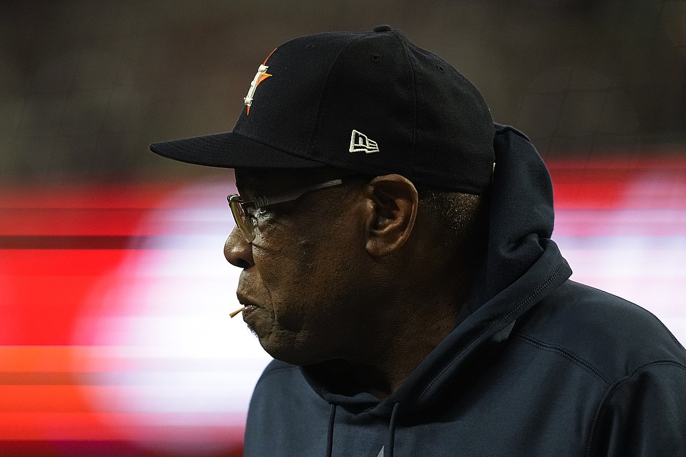 Why does Dusty Baker use toothpicks? Explaining Astros manager's long-time  habit