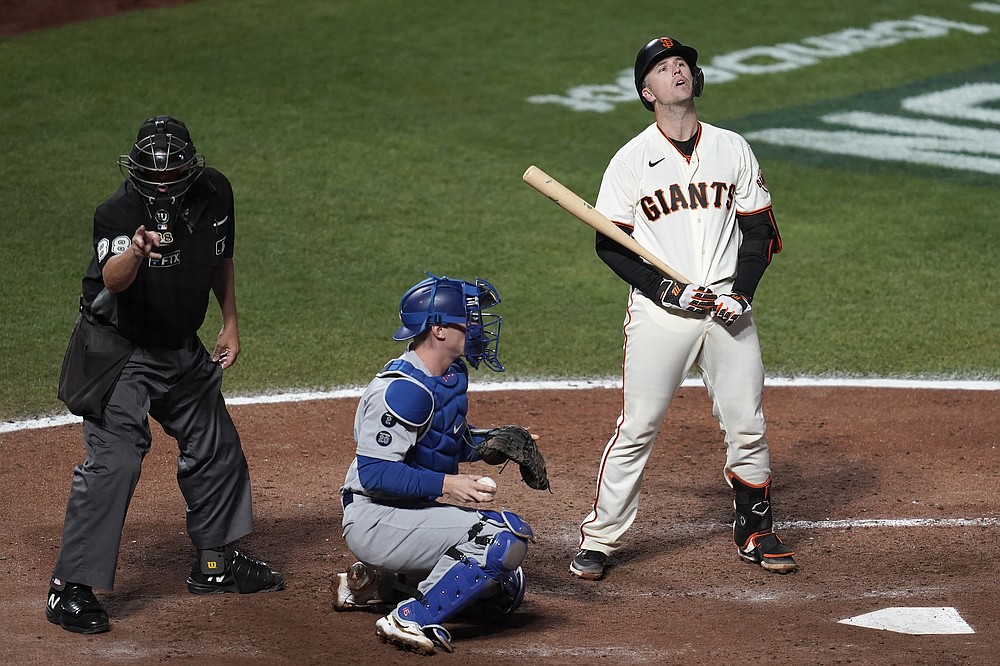 Giants' superstar catcher Buster Posey to retire