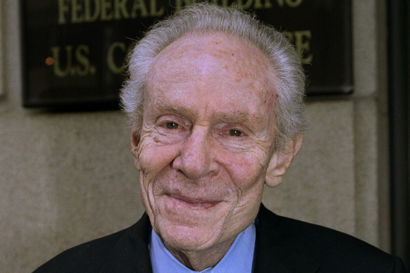 Textile-mill owner Feuerstein, known for staff generosity, dies - Vimarsana News