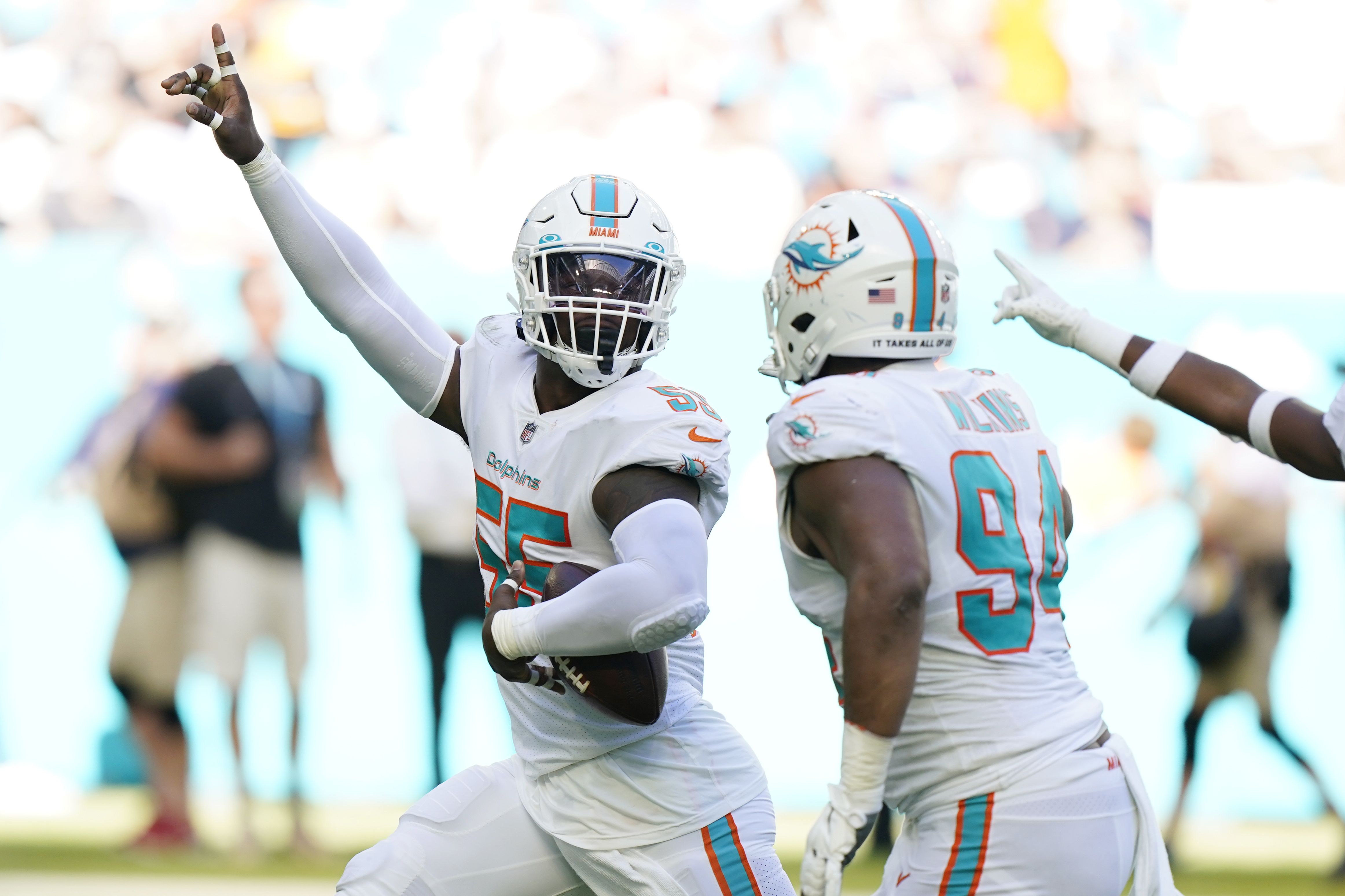 Miami Dolphins wide receiver Mack Hollins (86) during the first