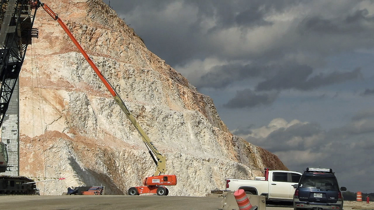 WATCH Construction of expressway extension ahead of schedule Hot