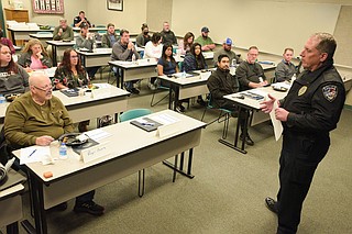 Fort Smith Police Department teaches dispatch, daily operations to 46th ...